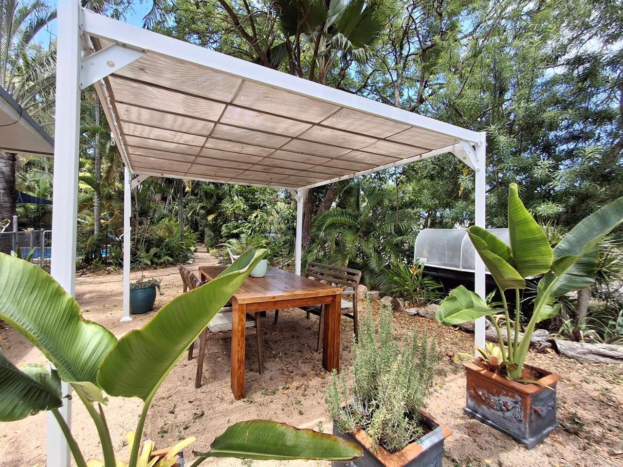Project Tranquility, Magnetic Island Villa Nelly Bay Kültér fotó